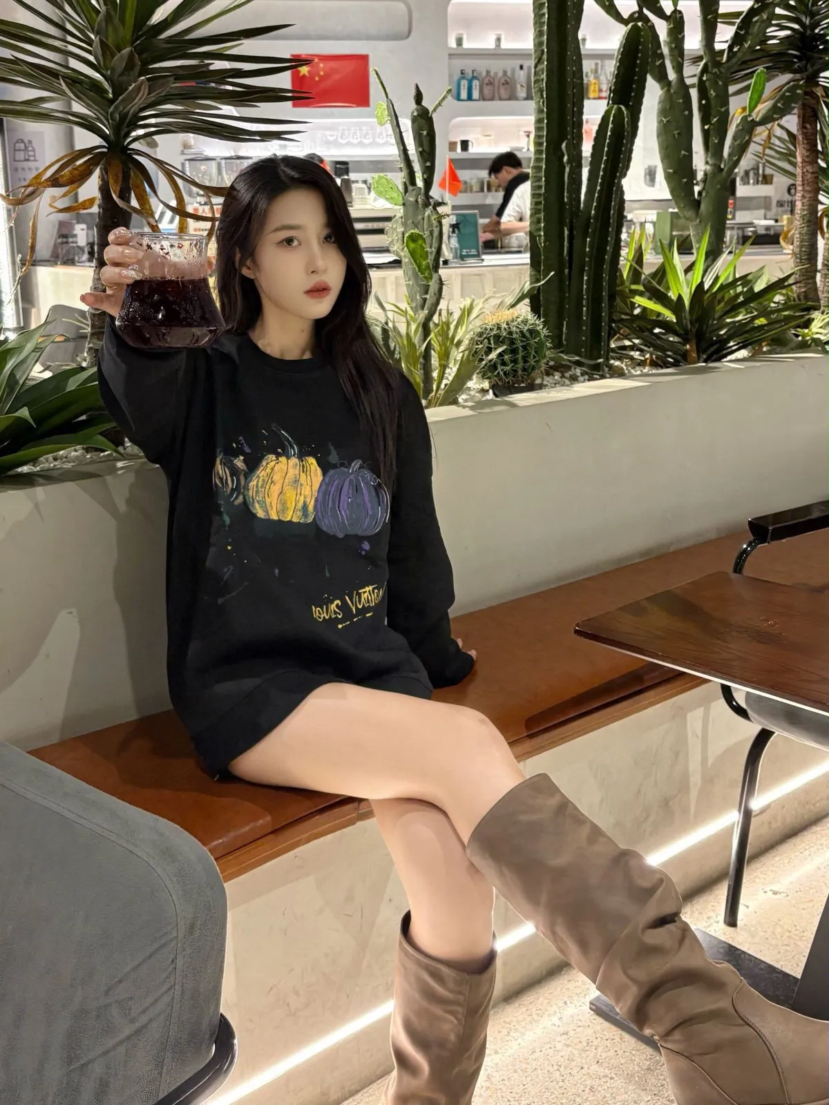 Louis Vuitton/Louis Vuitton 24FW graffiti hand-painted pumpkin round neck sweatshirt